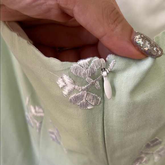 NWT Shoshanna Light Green Dress with White Embroidery - Picture 8 of 13